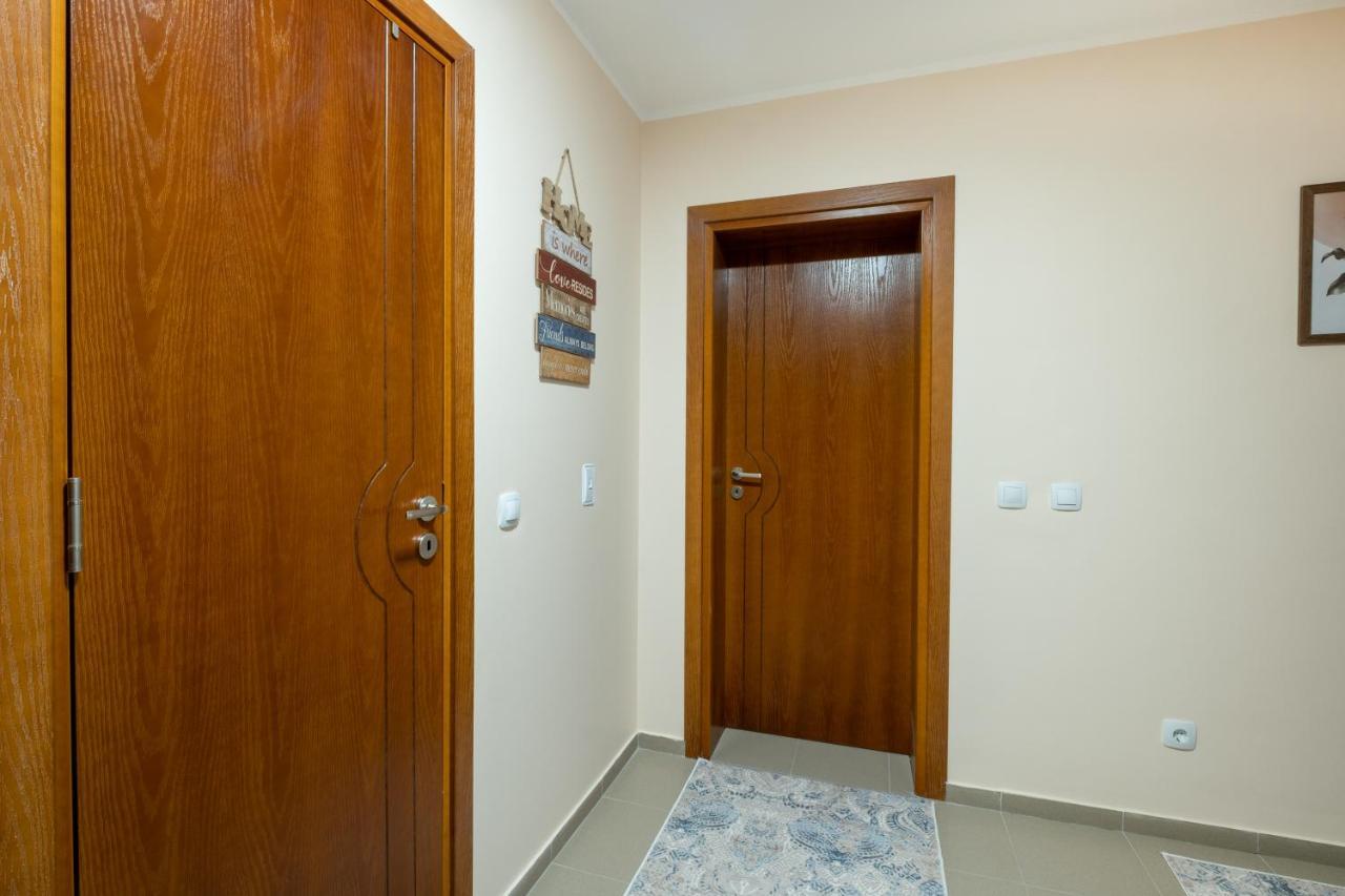 Апартамент В4 Velingrado Exterior foto